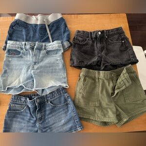 Bundle girls shorts. Asst sz but fit at the same time. 10 12 14 smallest of them